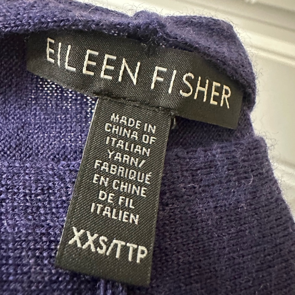 Eileen Fisher purple/ Navy fine merino wool Blend Scoop Neck Pullover - Picture 3 of 4